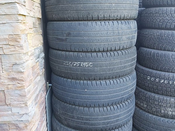 225 / 75R16C Michelin Agilis