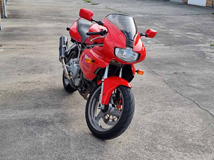DUCATI 750 sport (3 фото из 8)