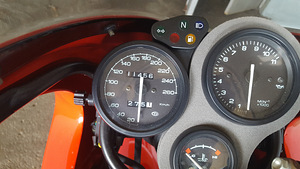 DUCATI 750 sport (5 фото из 8)
