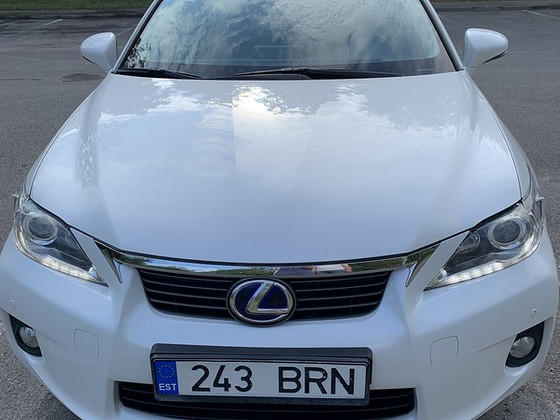 Lexus CT200 h