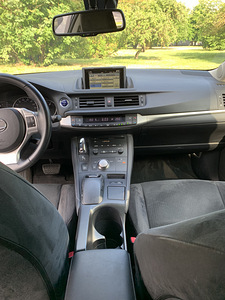 Lexus (6 фото из 6)