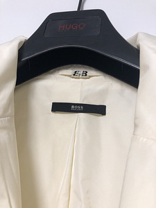 Naiste vihmamantel Hugo Boss (2 foto / 6)