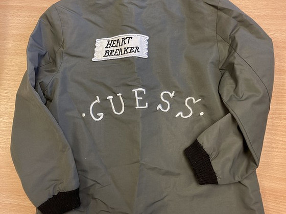 Куртка Guess 4/110