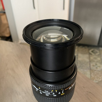 AF Nikkor 28-200mm 1:3.5-5.6 D