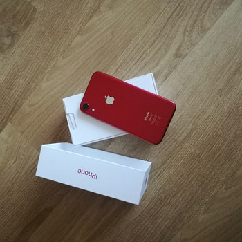 iPhone XR 64гб.