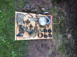 Auto varuosad (2 foto / 3)