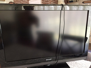 Телевизор Sharp 32 '' (1 фото из 2)
