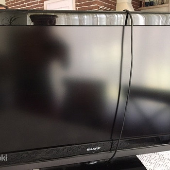 Телевизор Sharp 32 ''