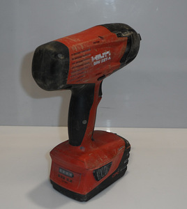 Гайковерт Hilti SIW 22T-A + Аку B22 5,2AH (5 фото из 6)