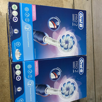 Oral-B PRO2 elektriline hambahari