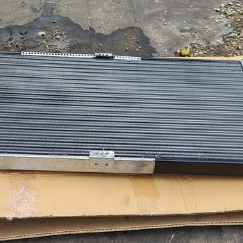 Uus radiaator t-4