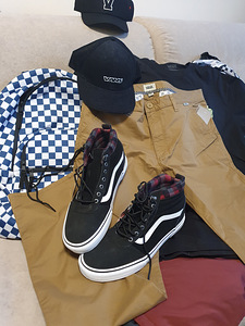 UUED vans jalanõud (1 foto / 1)