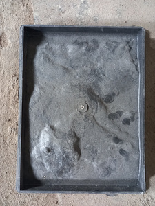 Vormid sillutusplaatide valmistamiseks (3 foto / 7)