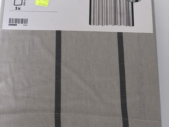 Продаю новые шторы , 2 полотна