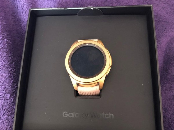 Samsung Galaxy Watch 42 мм