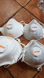 Respiraator UVEX Silv-Air c 2210 FFP2 ventiili ja süsinikfiltriga (1 foto / 1)
