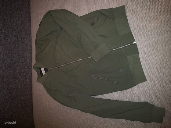 Куртка H&M 158
