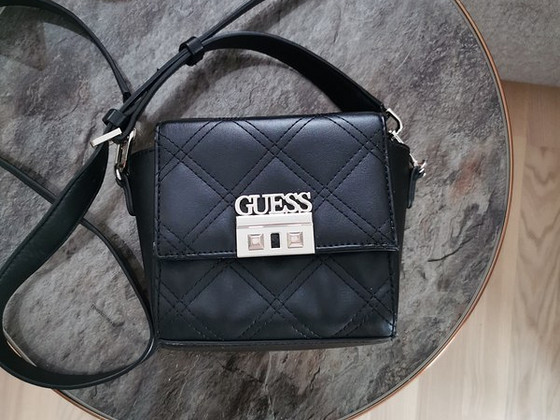 Сумки Guess, оригинал