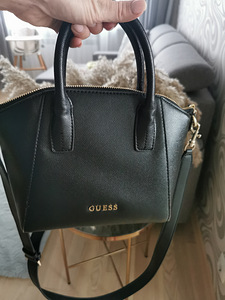 Сумки Guess, оригинал (4 фото из 4)