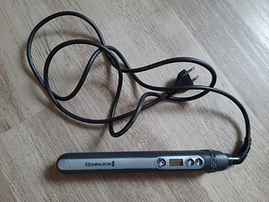 Juuksesirgendaja Remington (1 foto / 4)