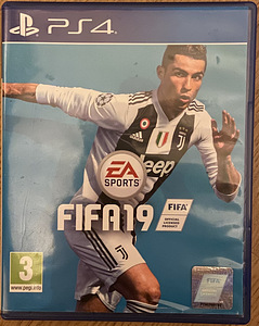PS4 FIFA19 (1 фото из 2)