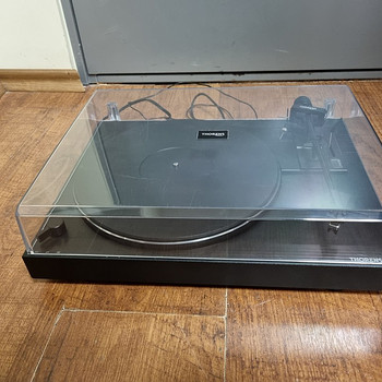 THORENS TD 180 Belt Drive Turntable