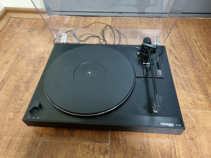 THORENS TD 180 Belt Drive Turntable (2 foto / 3)