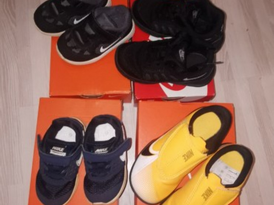 Кроссовки nike