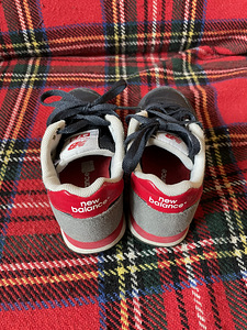 Heas korras NEW BALANCE tossud 28 suurus (2 foto / 3)