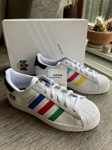 Adidas Superstar, размер 37EUR (1 фото из 5)