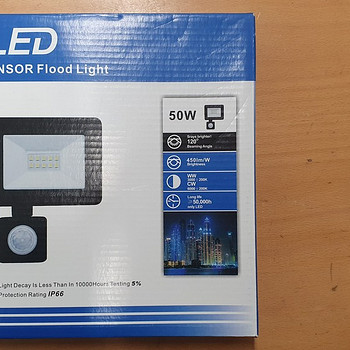 LED Prožektor 50W liikumisanduriga
