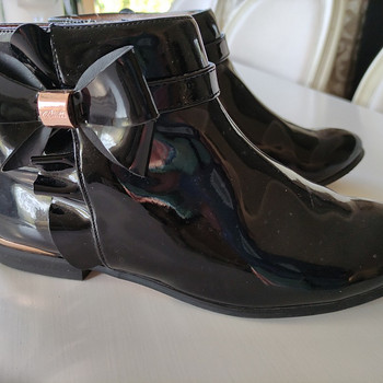 Ted Baker 39