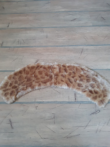 Naturaalsest karusnahast kaelarihmad (3 foto / 6)