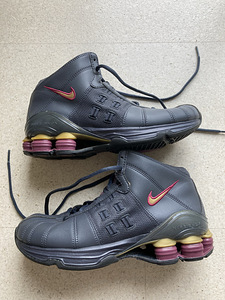 UUED! Nike Shox tossud, s 37,5 (1 foto / 7)