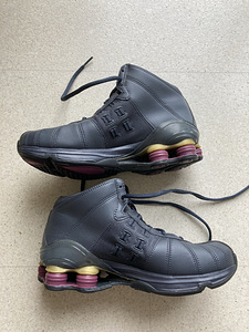 UUED! Nike Shox tossud, s 37,5 (2 foto / 7)