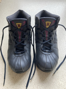 UUED! Nike Shox tossud, s 37,5 (3 foto / 7)