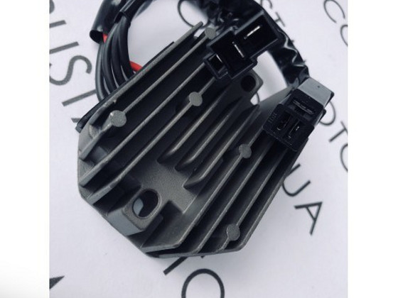 РЕЛЕ-РЕГУЛЯТОР DR650/GSF/RGV/INAZUMA YHC-018 5 КОНТАКТОВ