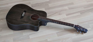 Kvaliteetne dreadnought-stiilis akustiline kitarr / premium (2 foto / 4)