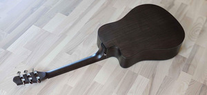 Kvaliteetne dreadnought-stiilis akustiline kitarr / premium (4 foto / 4)