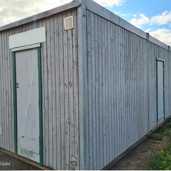 Korralik puitvoodriga soojak l2.9m x 8.4m