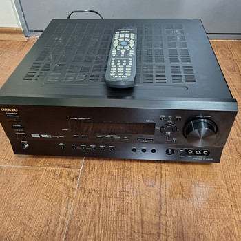Onkyo TX-SR600 Audio Video Receiver