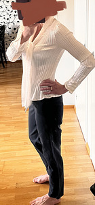 Müügis musta värvi, soliidsed püksid, suurus 36 (1 foto / 8)