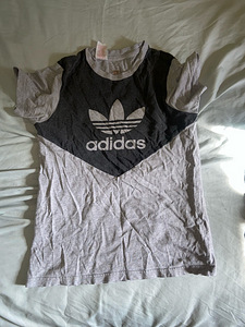 Вещи на продажу (8 фото из 10)