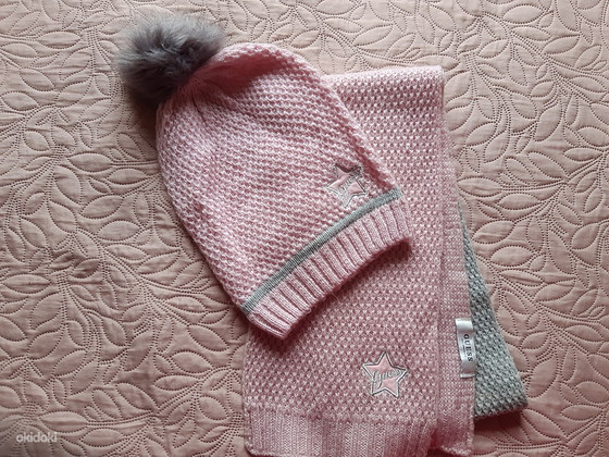 Guess шарф и шапка L 19.-