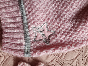 Guess sall ja müts s.L 19.- (4 foto / 5)