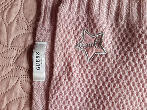 Guess sall ja müts s.L 19.- (5 foto / 5)