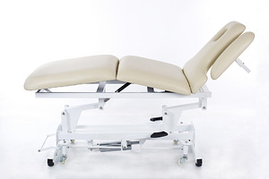Массажный стол Hydro 3 beige (2 фото из 10)