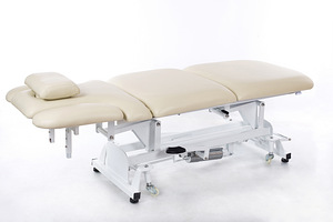 Массажный стол Hydro 3 beige (7 фото из 10)