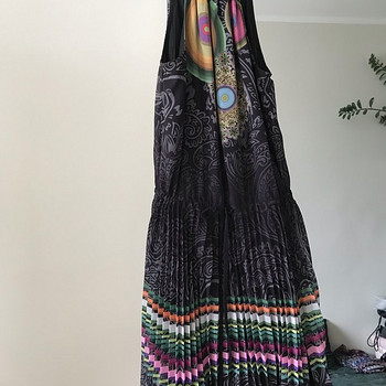 Kleit Desigual.