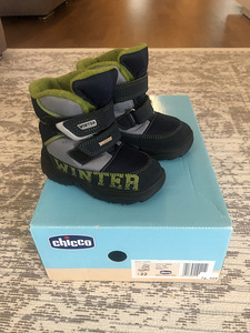 Новые зимние сапоги Chicco 22 (2 фото из 2)